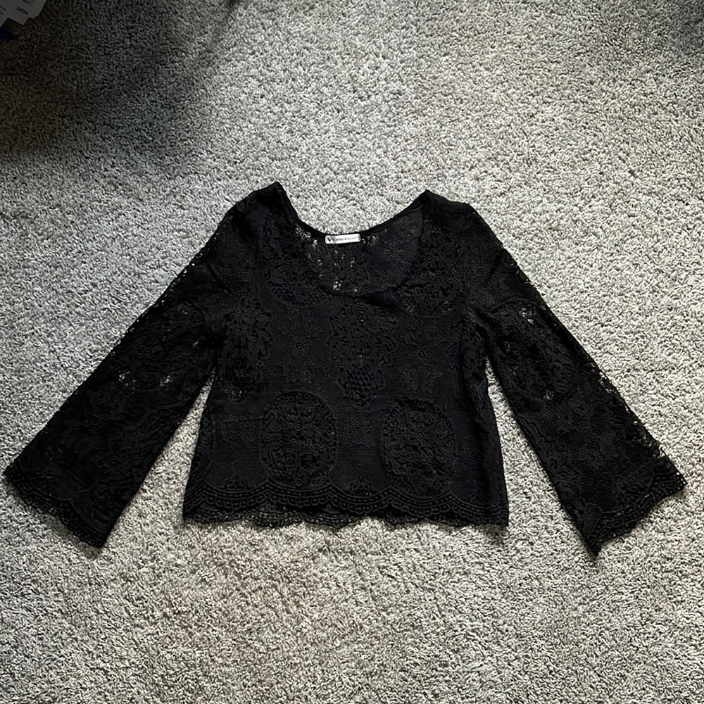 Mika & Gala (LF) Embroidered Top